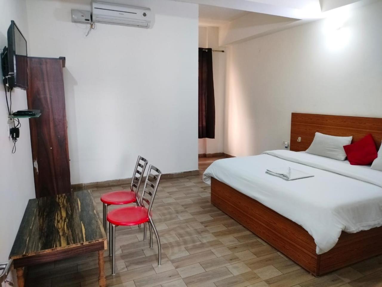 The Rejoice Hotel & Guesthouse Большая Нойда Экстерьер фото