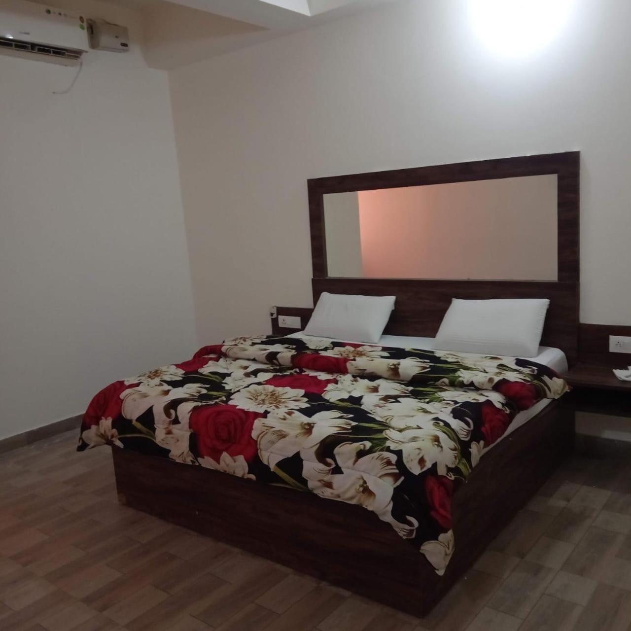 The Rejoice Hotel & Guesthouse Большая Нойда Экстерьер фото
