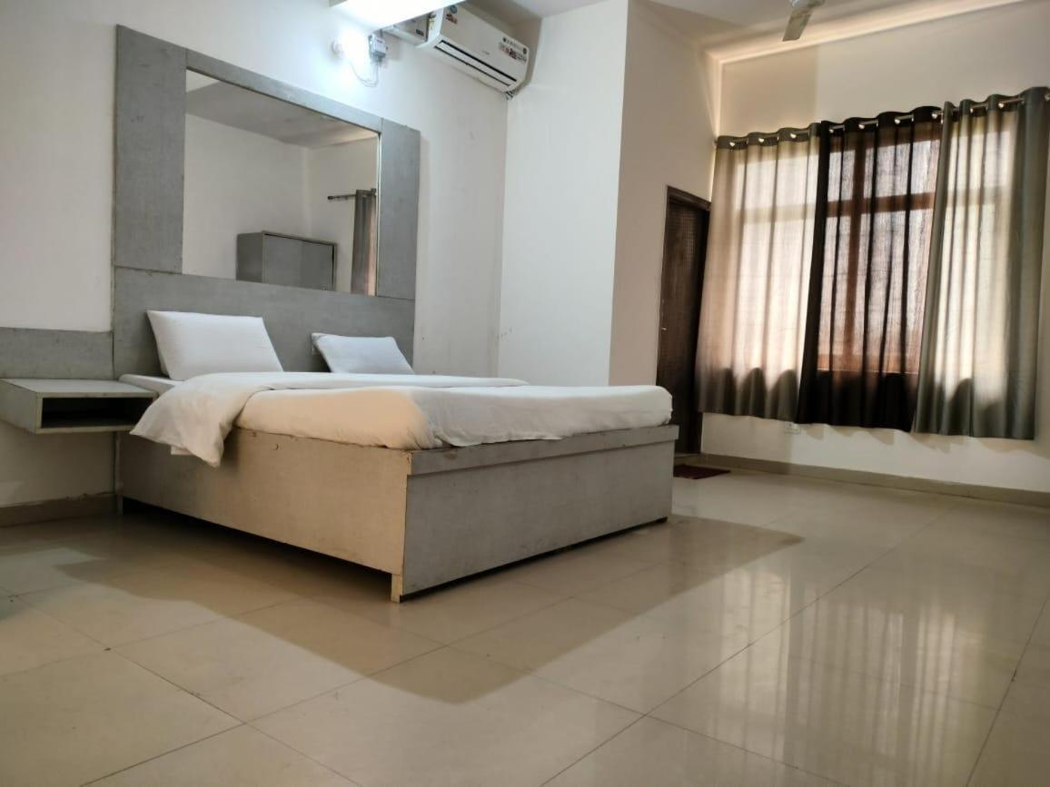 The Rejoice Hotel & Guesthouse Большая Нойда Экстерьер фото